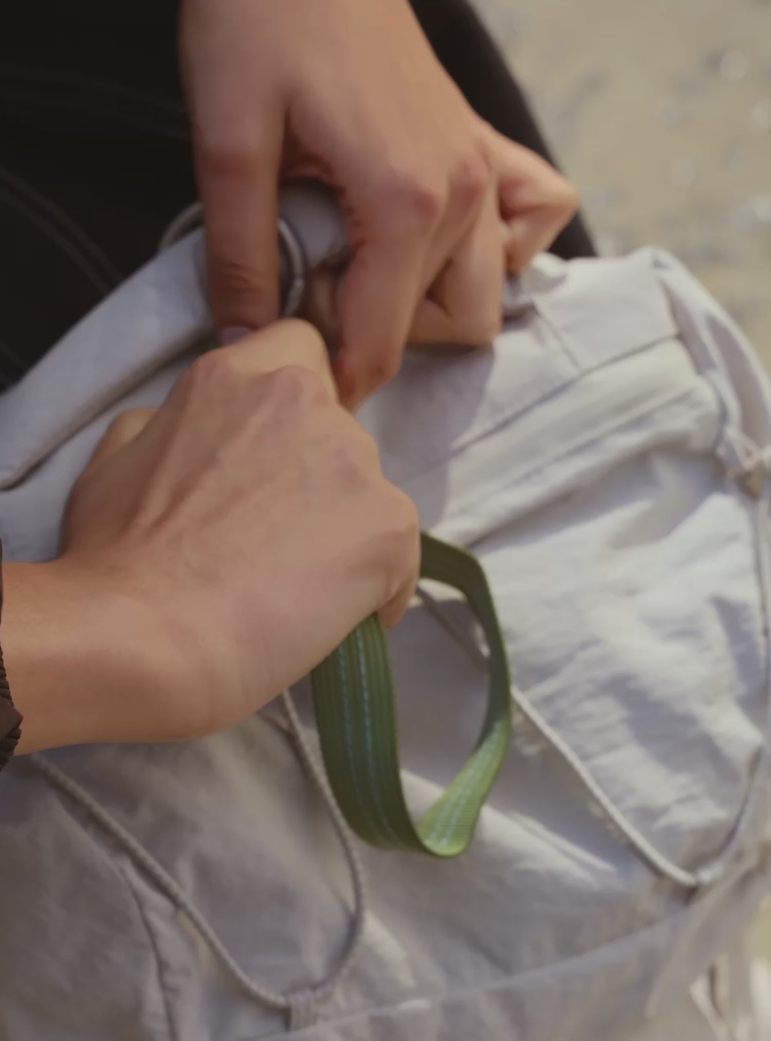 Jacket Holder Charm (Fields)